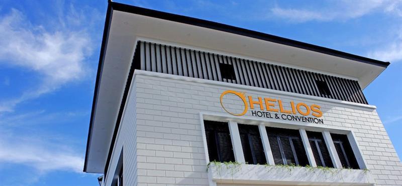 Helios Hotel Bone Watampone Exteriér fotografie